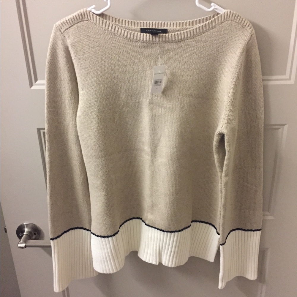 Pristine never worn sweater